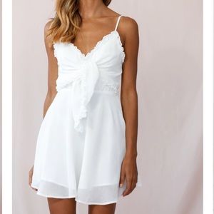 NWT White Tie-bust A-line Dress